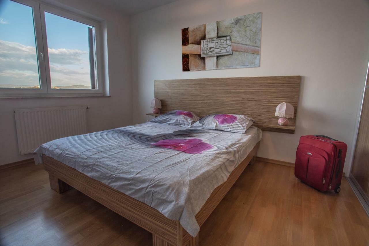 Apartment Mountain And Sea View Koper Ngoại thất bức ảnh
